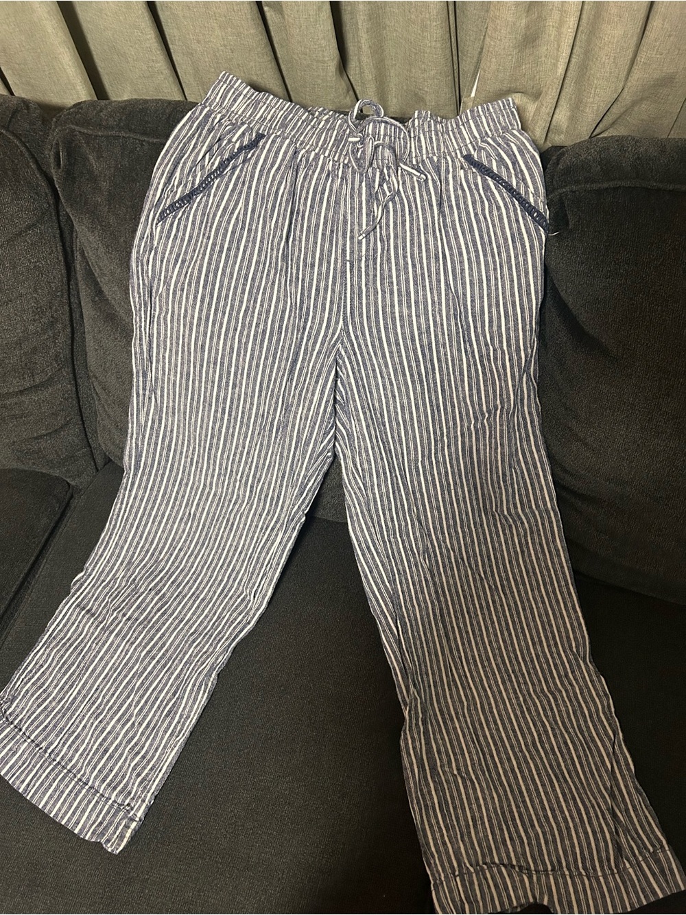 Briggs New York Navy and White Striped Pull-On Pants